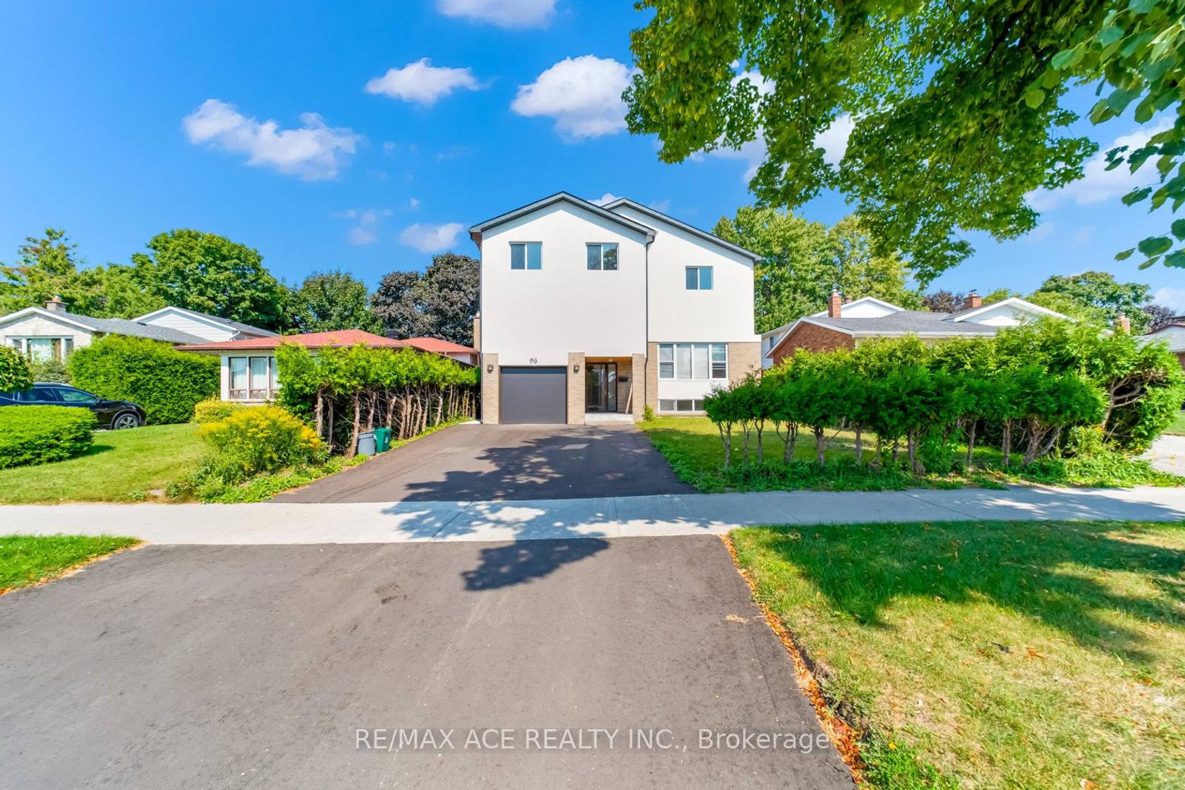 96 Invergordon Avenue, Malvern West, Toronto 
