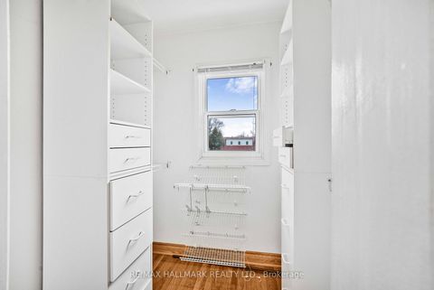 Photo 13 at 17 Tofield Crescent, Kipling, Toronto