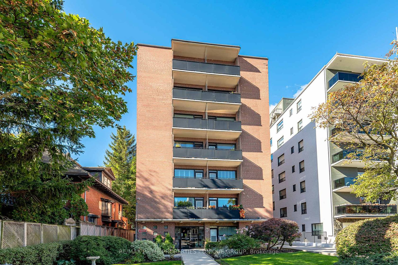 303 - 78 Warren Road, Casa Loma, Toronto 