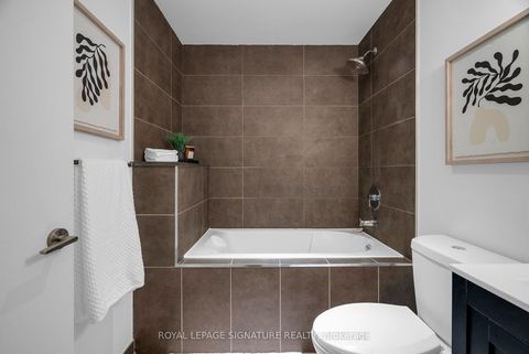 Photo 17 at 804 - 650 King Street W, Waterfront Communities C1, Toronto