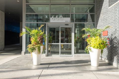 Photo 23 at 804 - 650 King Street W, Waterfront Communities C1, Toronto