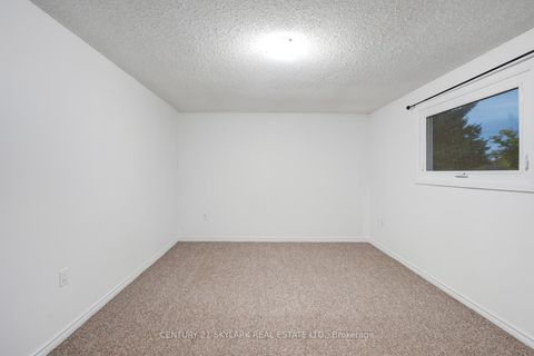 Photo 12 at 66 Corbett Drive, Grove East, Barrie