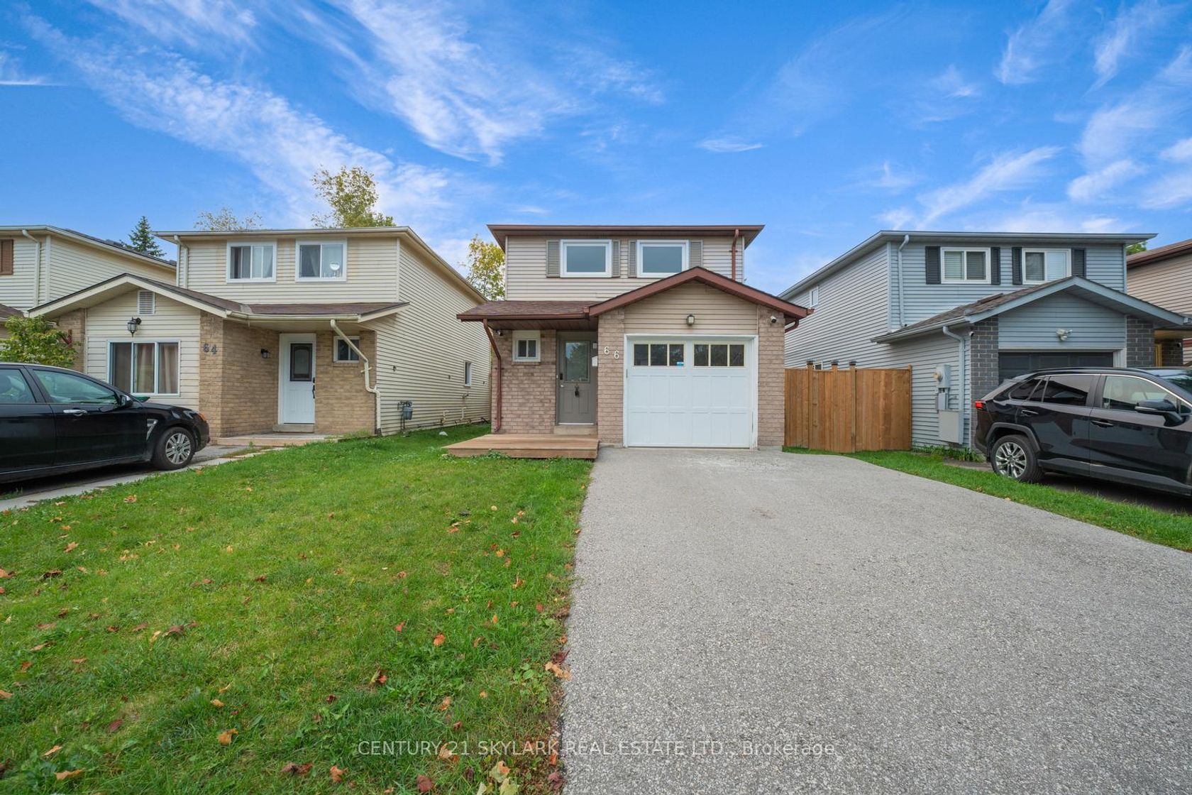 66 Corbett Drive, Grove East, Barrie photo number 2 66 Corbett Drive, Grove East, Barrie photo number 2