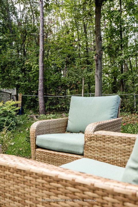 Photo 21 at 248 Ferndale Drive S, Ardagh, Barrie