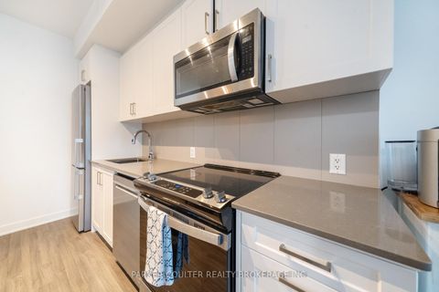 Photo 8 at 114 - 681 Yonge Street, Painswick South, Barrie