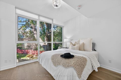 Photo 25 at 156 - 38 Howard Park Avenue, Roncesvalles, Toronto