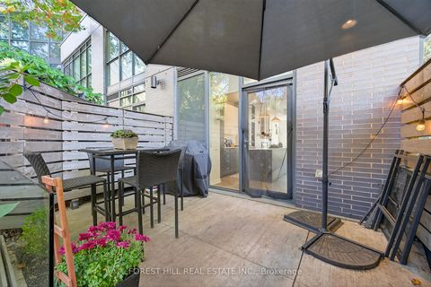 Photo 32 at 156 - 38 Howard Park Avenue, Roncesvalles, Toronto