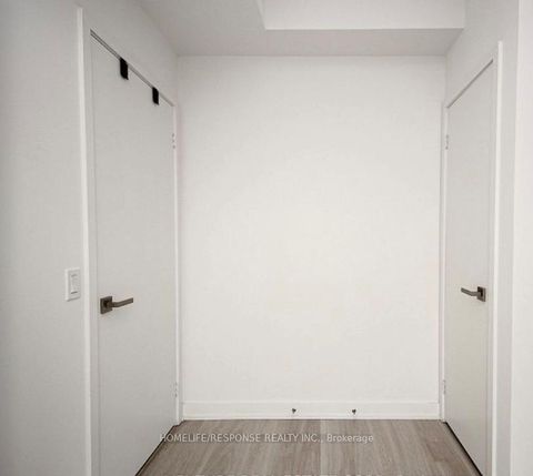 Photo 4 at 810 - 30 Tretti Way, Clanton Park, Toronto