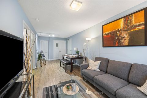 Photo 7 at 407 - 11 St Joseph Street, Bay Street Corridor, Toronto