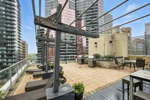 Photo 21 at 407 - 11 St Joseph Street, Bay Street Corridor, Toronto