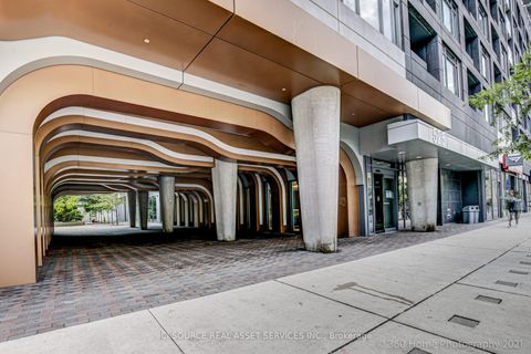 Photo 1 at 1020 - 525 Adelaide Street W, Waterfront Communities C1, Toronto