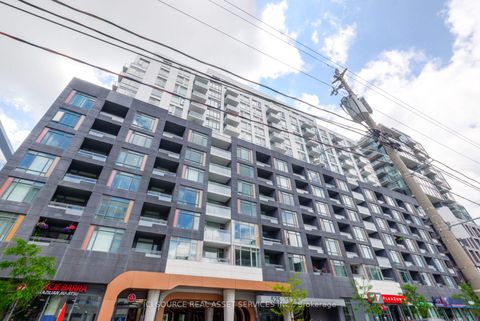 Photo 2 at 1020 - 525 Adelaide Street W, Waterfront Communities C1, Toronto