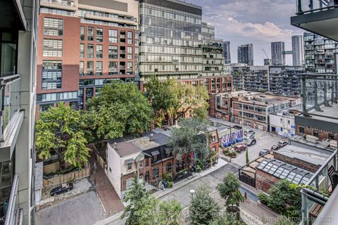 Photo 18 at 1020 - 525 Adelaide Street W, Waterfront Communities C1, Toronto