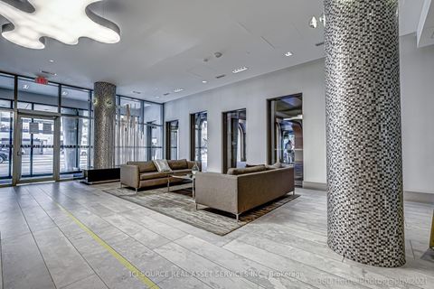 Photo 19 at 1020 - 525 Adelaide Street W, Waterfront Communities C1, Toronto