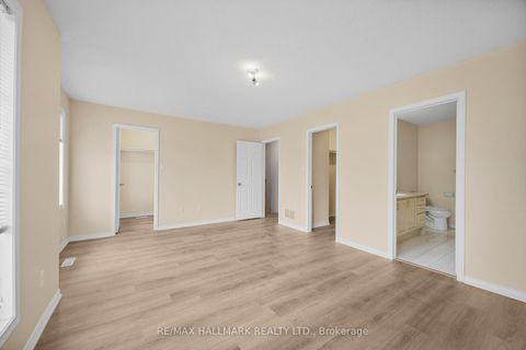 Photo 14 at 10 Ferris Street, Langstaff, Richmond Hill