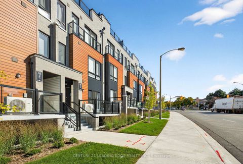 Photo 1 at 32 - 145 Tapscott Road, Malvern, Toronto