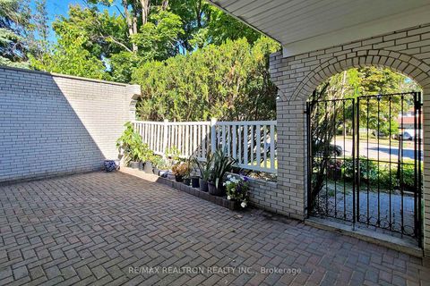 Photo 3 at 5 Centurion Court, Steeles, Toronto