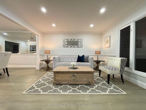Photo 7 at 5 Centurion Court, Steeles, Toronto