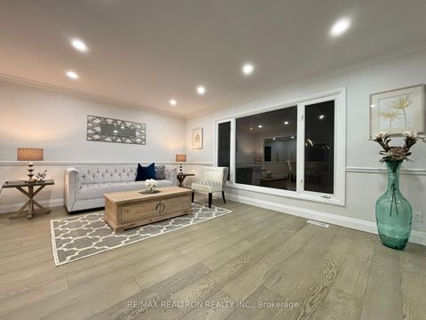 Photo 8 at 5 Centurion Court, Steeles, Toronto