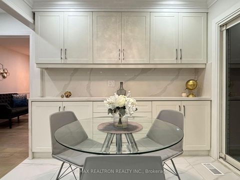 Photo 13 at 5 Centurion Court, Steeles, Toronto