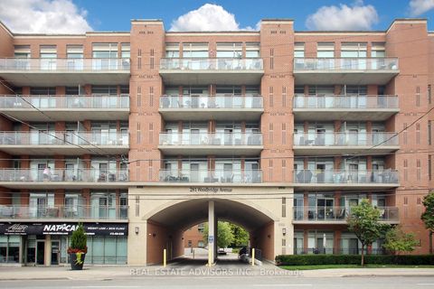 Photo 2 at PH642 - 281 Woodbridge Avenue, West Woodbridge, Vaughan