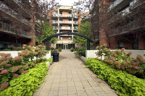 Photo 19 at PH642 - 281 Woodbridge Avenue, West Woodbridge, Vaughan