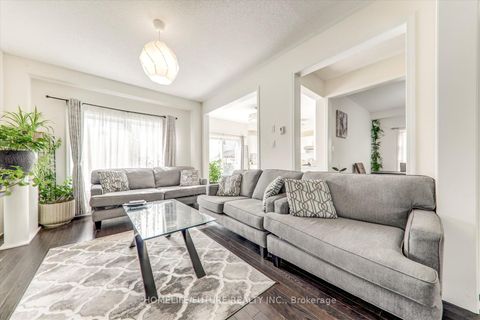 Photo 9 at 47 Henry Smith Avenue, Bowmanville, Clarington