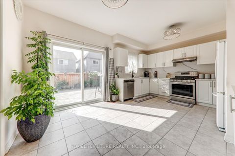 Photo 13 at 47 Henry Smith Avenue, Bowmanville, Clarington