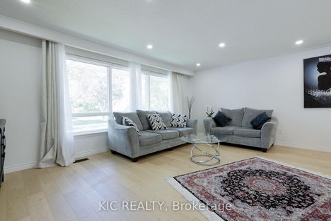 Photo 6 at 249 Tampico Road, Mill Pond, Richmond Hill