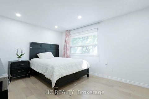 Photo 13 at 249 Tampico Road, Mill Pond, Richmond Hill