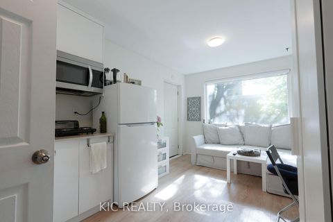 Photo 20 at 249 Tampico Road, Mill Pond, Richmond Hill