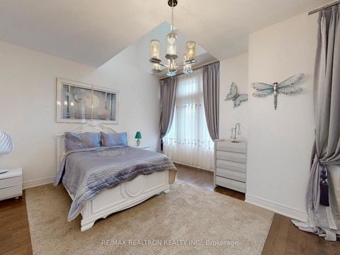 Photo 30 at 1 Conger Street, Patterson, Vaughan