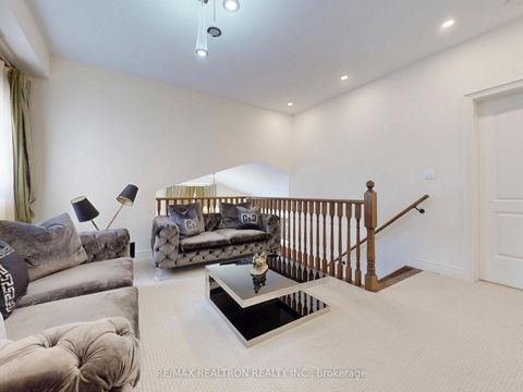 Photo 34 at 1 Conger Street, Patterson, Vaughan