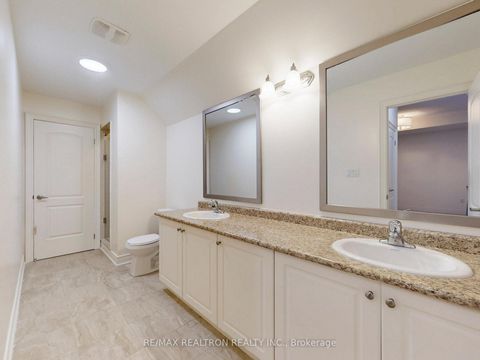 Photo 36 at 1 Conger Street, Patterson, Vaughan