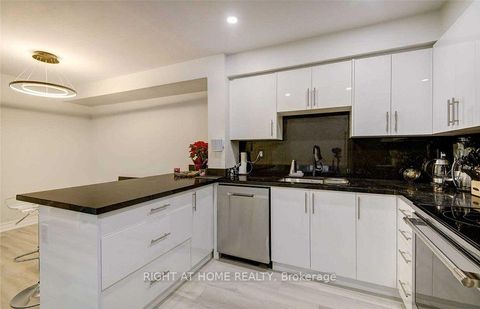 Photo 6 at 24 Springfair Avenue, Aurora Village, Aurora