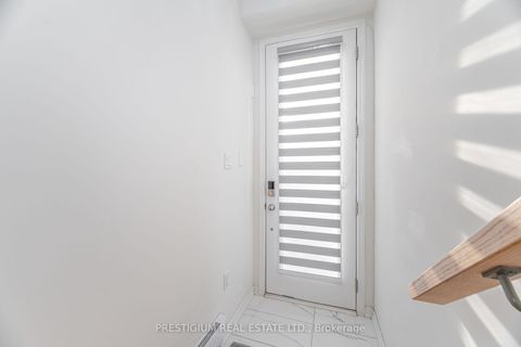 Photo 3 at 3 - 22 HUMBERWOOD Boulevard, Clairville, Toronto