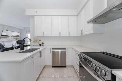 Photo 6 at 3 - 22 HUMBERWOOD Boulevard, Clairville, Toronto