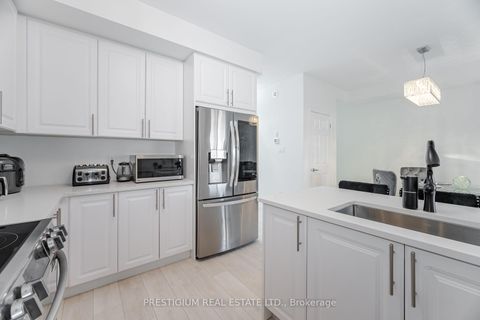 Photo 8 at 3 - 22 HUMBERWOOD Boulevard, Clairville, Toronto