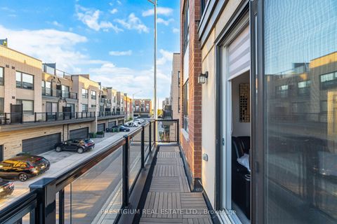 Photo 15 at 3 - 22 HUMBERWOOD Boulevard, Clairville, Toronto