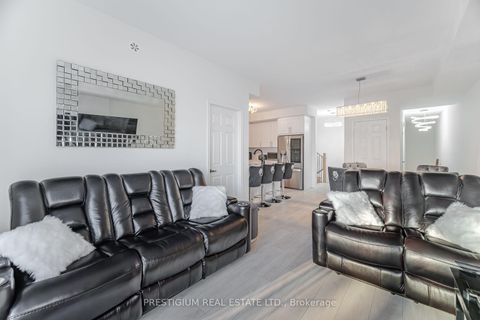 Photo 17 at 3 - 22 HUMBERWOOD Boulevard, Clairville, Toronto