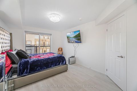 Photo 25 at 3 - 22 HUMBERWOOD Boulevard, Clairville, Toronto
