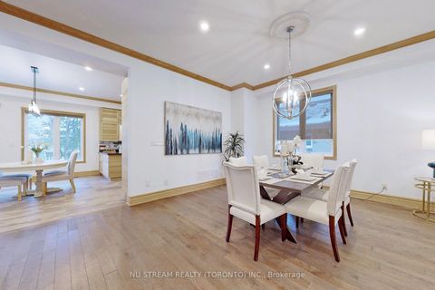 Photo 7 at 3 Lawndale Road, Scarborough Village, Toronto