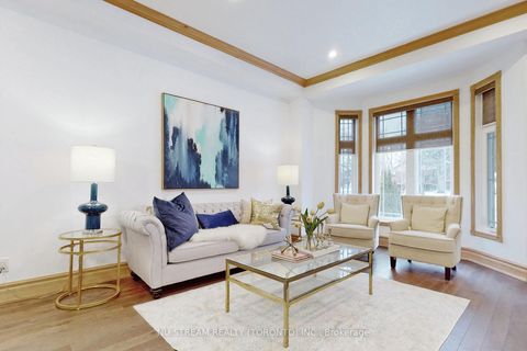 Photo 10 at 3 Lawndale Road, Scarborough Village, Toronto