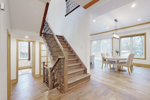 Photo 14 at 3 Lawndale Road, Scarborough Village, Toronto