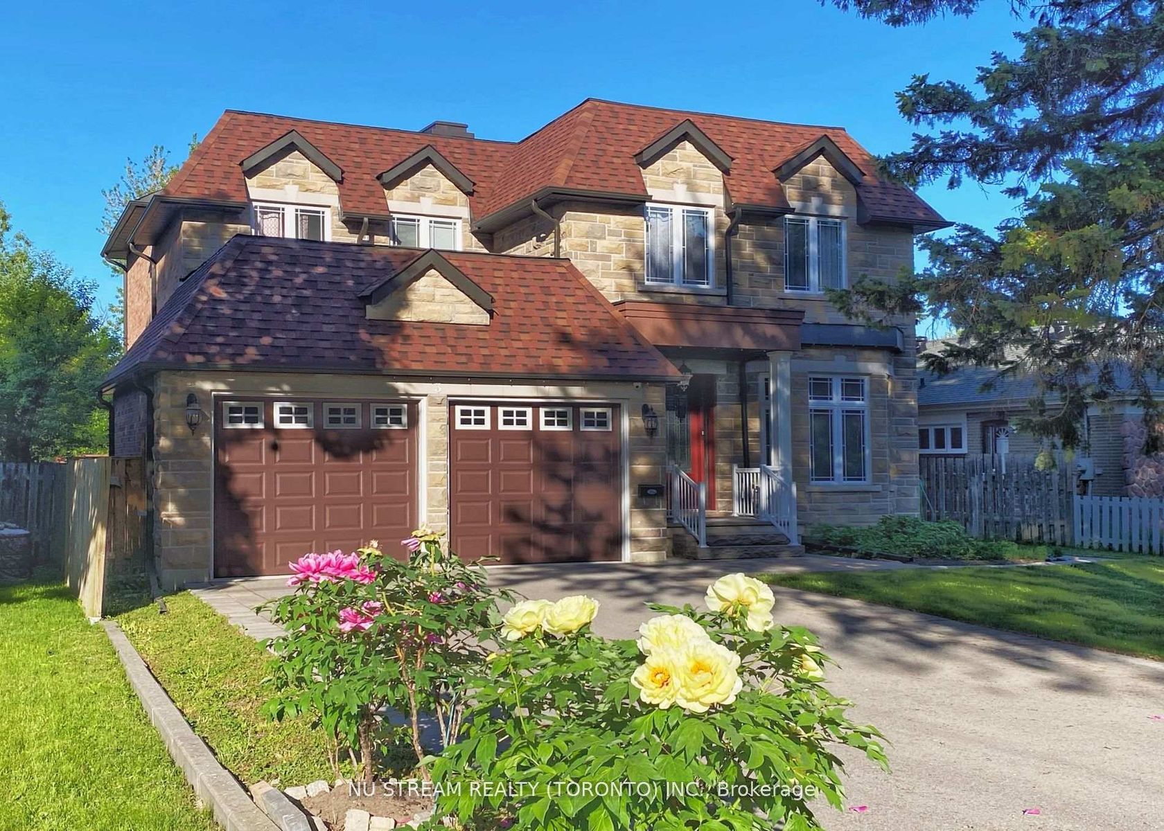 3 Lawndale Road, Scarborough Village, Toronto by Loree Meneguzzi Real Estate 3 Lawndale Road, Scarborough Village, Toronto