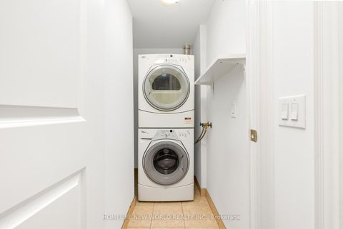 Photo 28 at 323 - 500 Doris Avenue, Willowdale East, Toronto