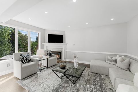 Photo 21 at 147 Ashton Drive, Maple, Vaughan