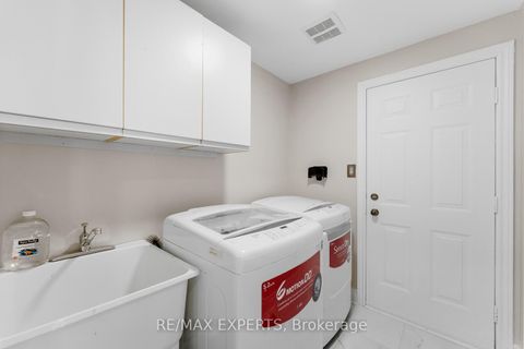 Photo 24 at 147 Ashton Drive, Maple, Vaughan