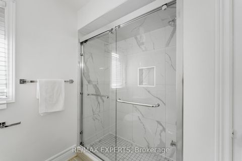 Photo 32 at 147 Ashton Drive, Maple, Vaughan