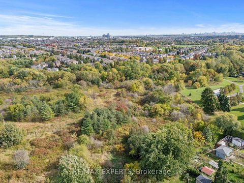 Photo 47 at 147 Ashton Drive, Maple, Vaughan